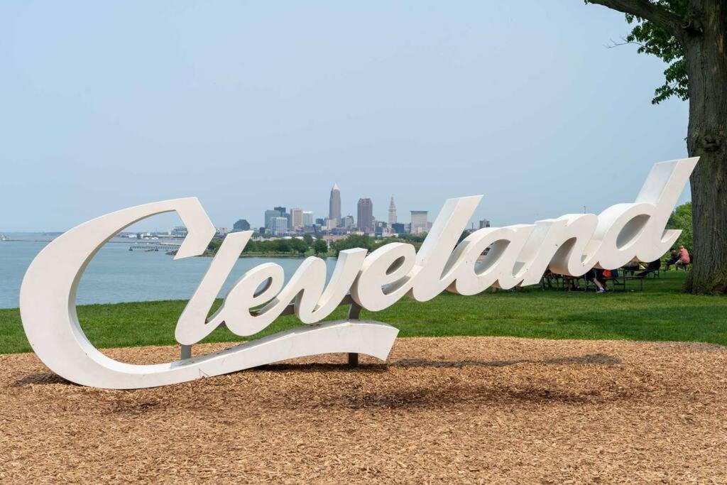 Uber Close To Ohio City, Cleveland Lejlighed Eksteriør billede